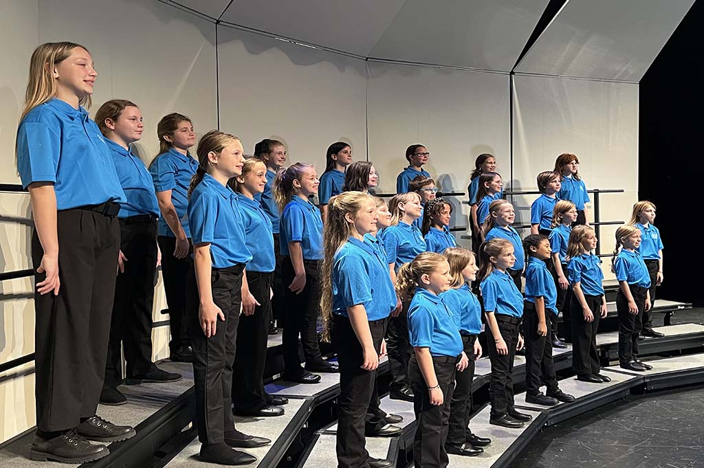 Youth Choir-1024-681